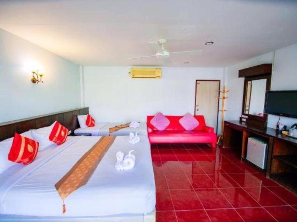 Hotel Oyo 343 Wanna Marine Patong Exteriér fotografie